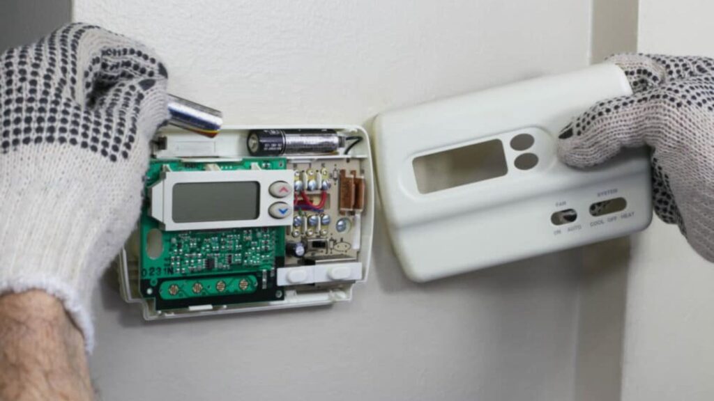 Thermostat Keeps Turning Off Due to Low Batteries